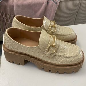 Women's Cream Loafers with Gold Accent